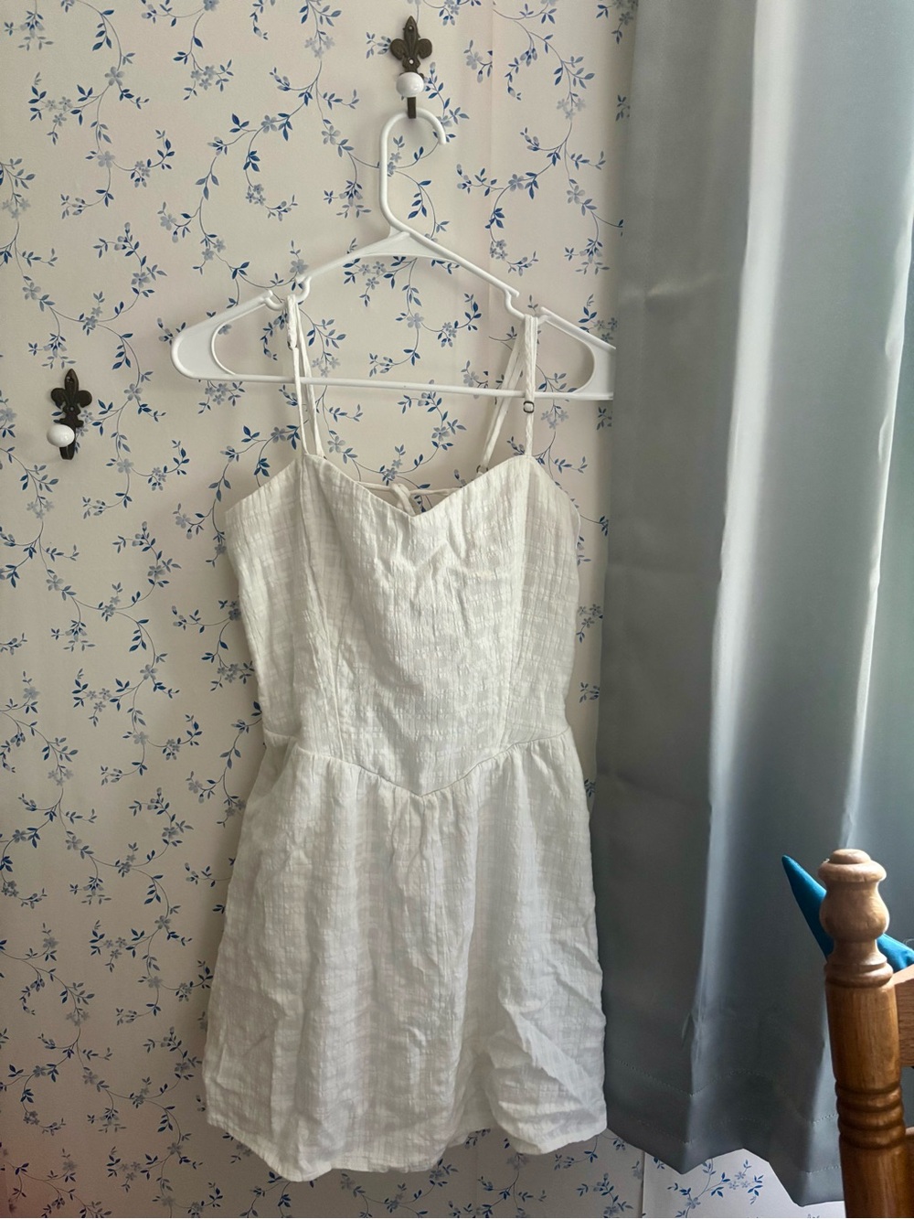 Hollister White Ruffled Strap Dress